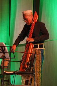 Alat Kacaping Koromatik (Kacaping 12 nada) di karya Elong Lesung 2025